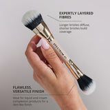 Brocha de doble fibra y doble extremo 'The Flawless Foundation'