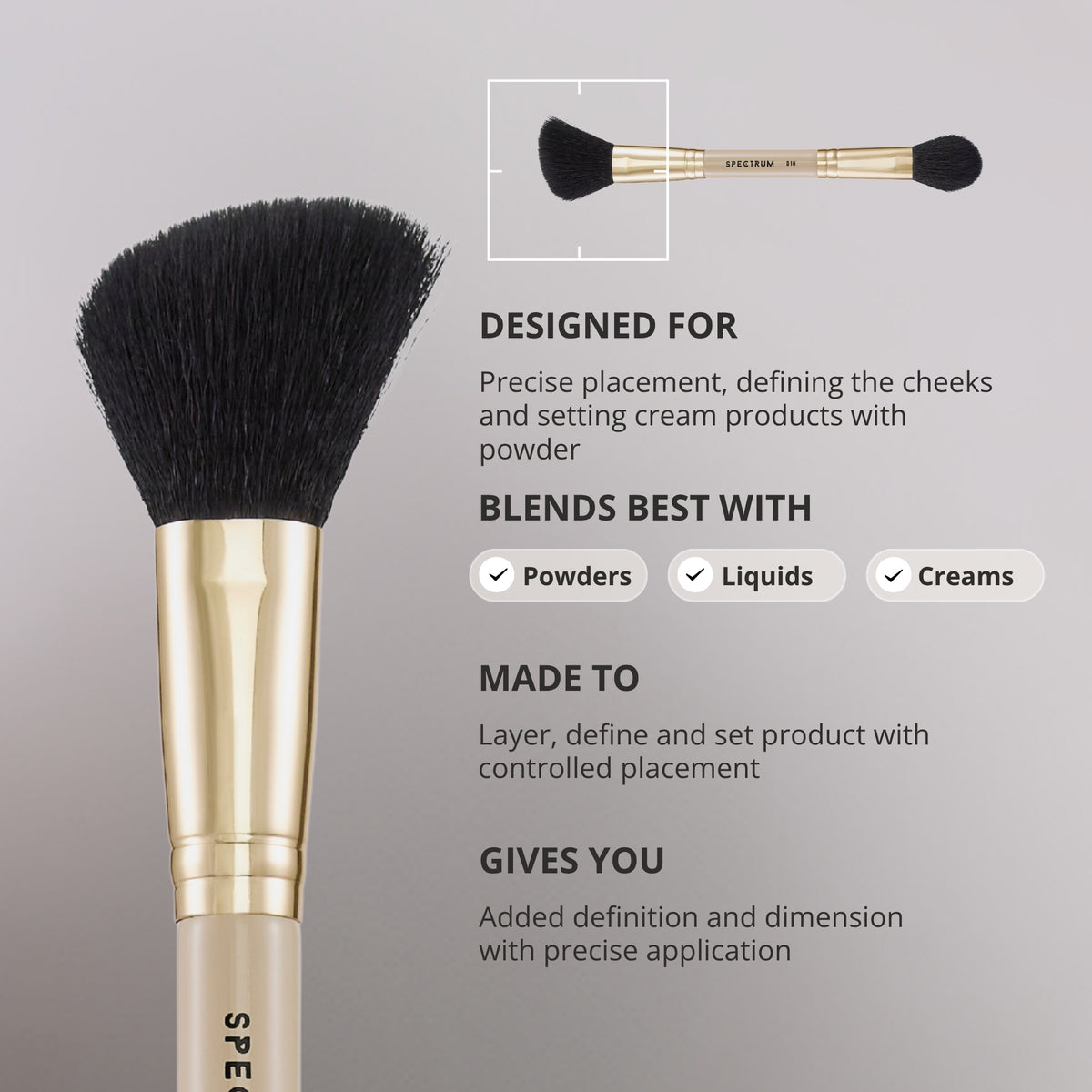 La brocha de doble punta Blush & Blend