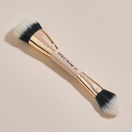 Brocha de doble fibra y doble extremo 'The Flawless Foundation'