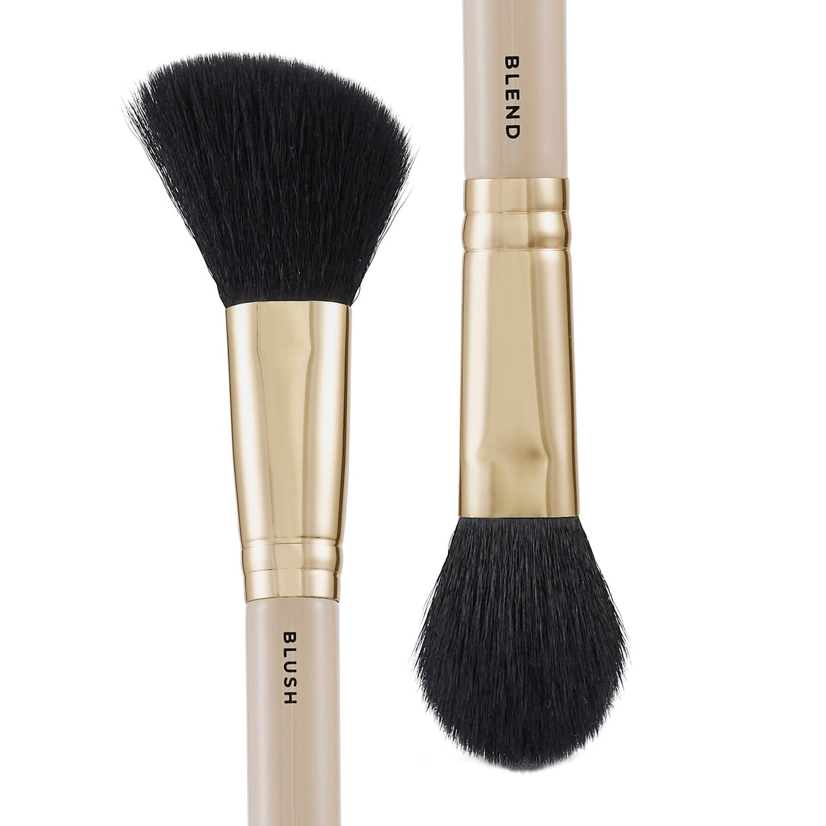 La brocha de doble punta Blush & Blend
