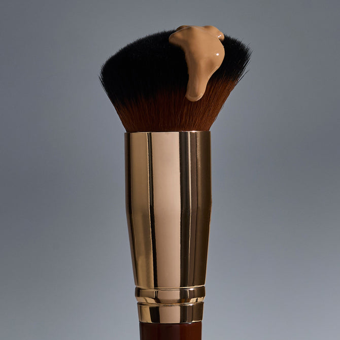 Pantherine Pro B27 Angled Buffing Foundation Brush